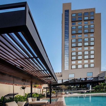 Novotel 圣克鲁斯 外观 照片